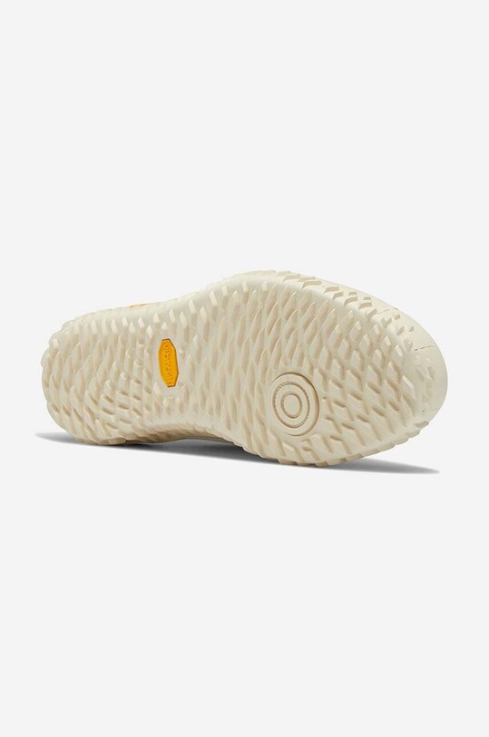Кроссовки Reebok Classic Club C Vibram GV6930 белый SS23