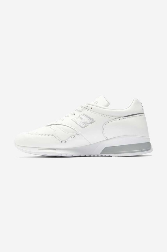 Shoes New Balance leather sneakers M1500WHI M1500WHI white