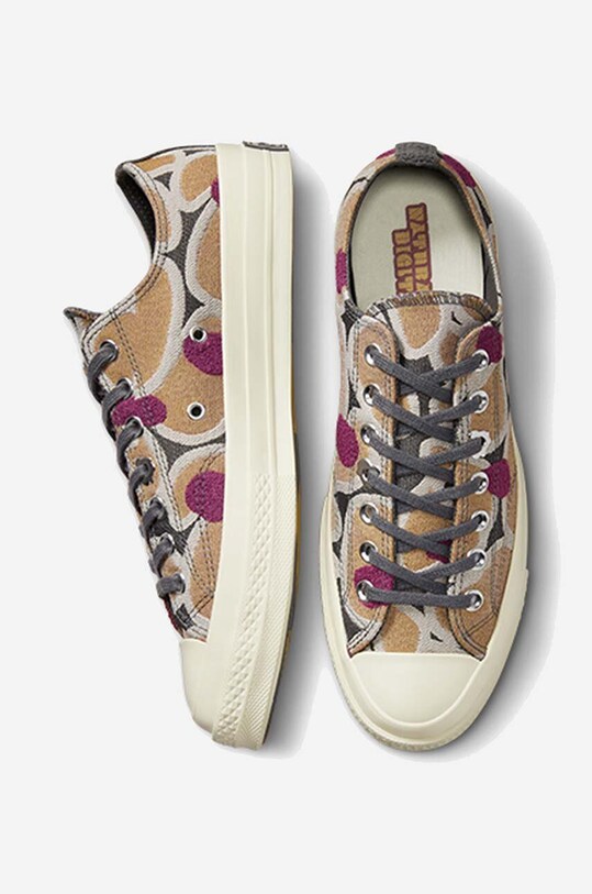 Converse plimsolls Chuck 70 A04335C