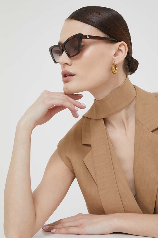 Sluneční brýle Tous gradientní hnědá STOB45V.5409AJ