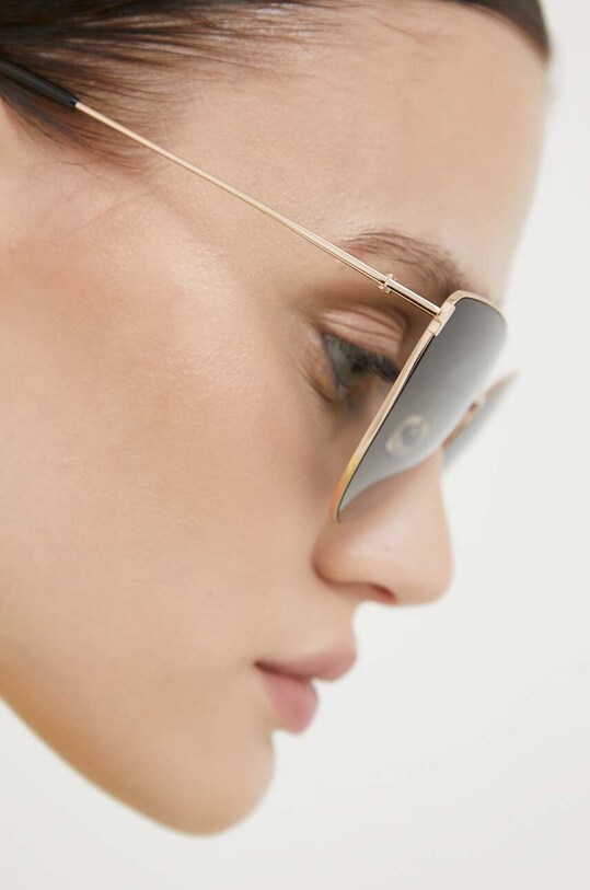 Солнцезащитные очки Tom Ford FT1005.6228B