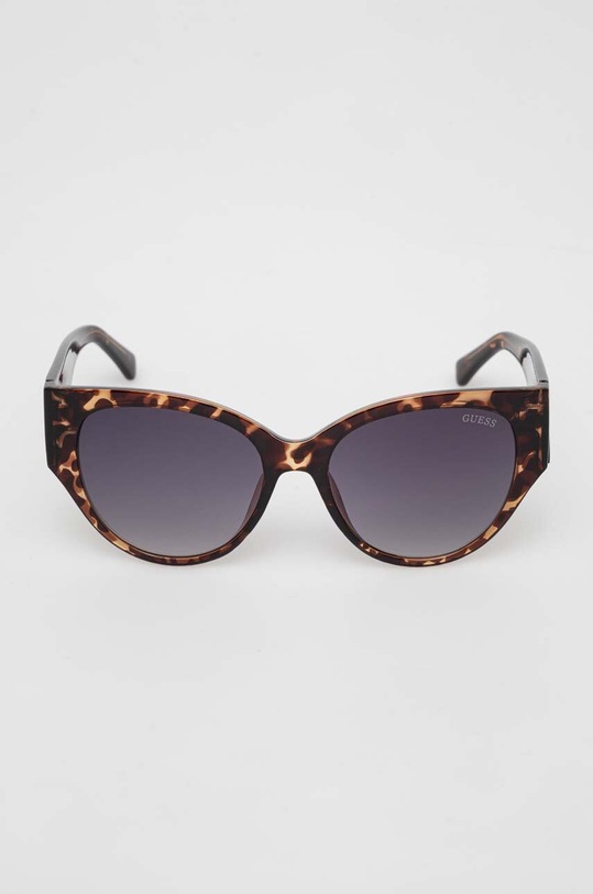 Kiegészítők Guess napszemüveg GF6118.52C barna