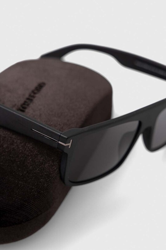 Tom Ford napszemüveg fekete FT0999.N.5802D