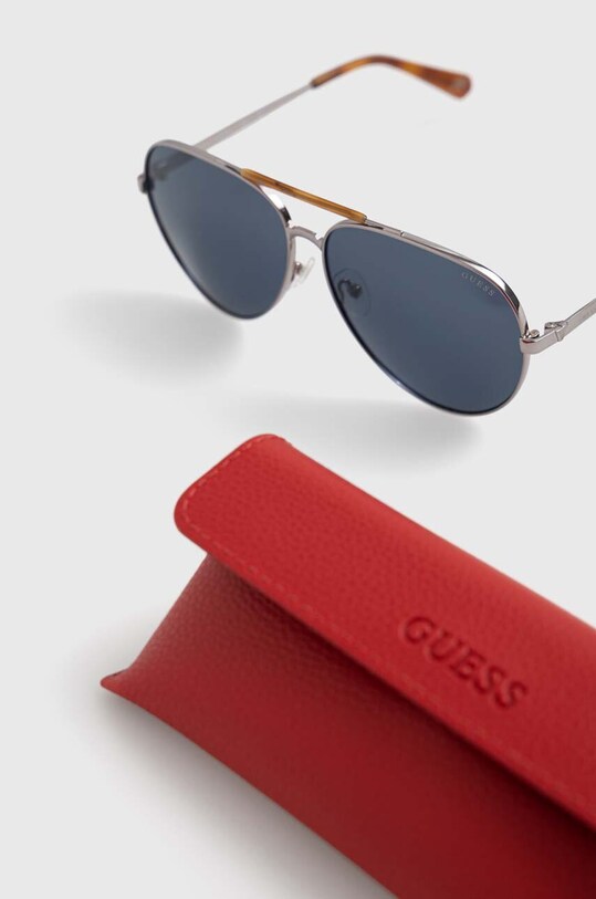 Солнцезащитные очки Guess мультиколор GU5209.6308V
