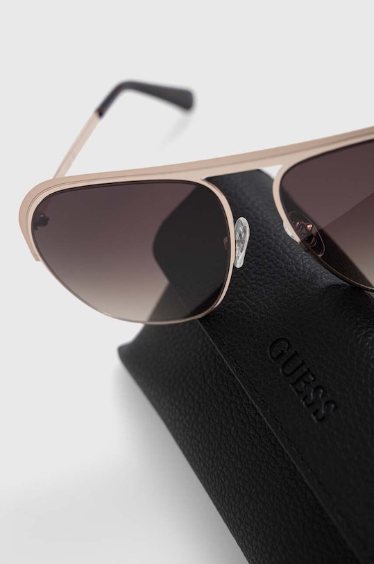 Guess okulary przeciwsłoneczne beżowy GU5226.5932F