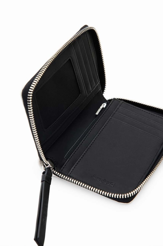 Портмоне Desigual бял 23SAYP05