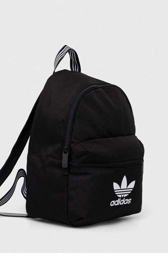 Рюкзак adidas Originals IJ0762 чёрный AW23