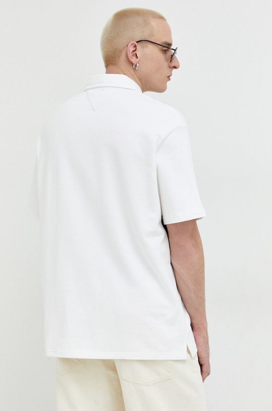 Oblečenie Bavlnené polo tričko Tommy Jeans DM0DM16222.PPYX béžová