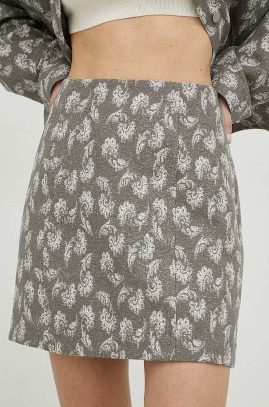 Спідниця Samsoe Samsoe mini сірий F23100187