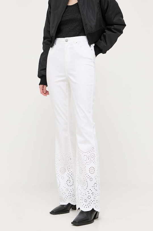 Guess jeansy Planet friendly biały W3GB33.W93CH