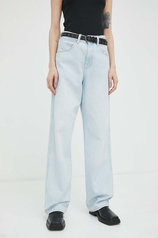 Wrangler jeansy Mom Relaxed W24MDE37V niebieski SS23