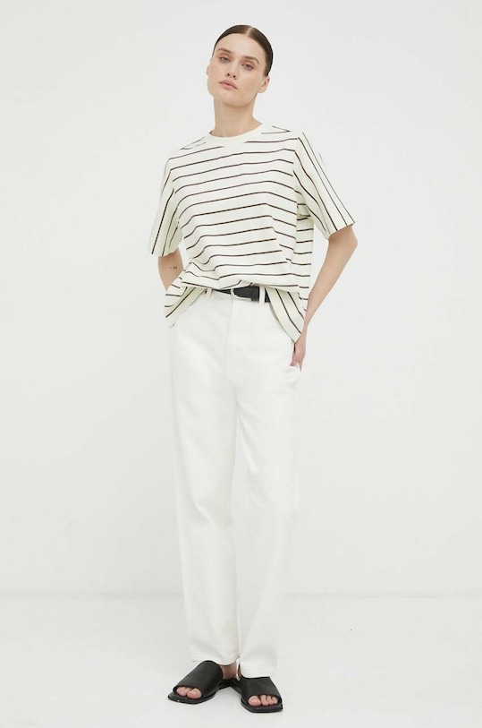 Wrangler jeansy Mom Straight W27MXM42L beżowy SS23