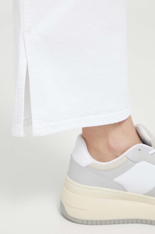 Džíny Tommy Jeans BETSY DW0DW15520.PPYX bílá