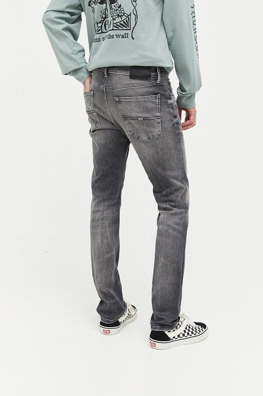 Odzież Tommy Jeans jeansy DM0DM16055.PPYX szary