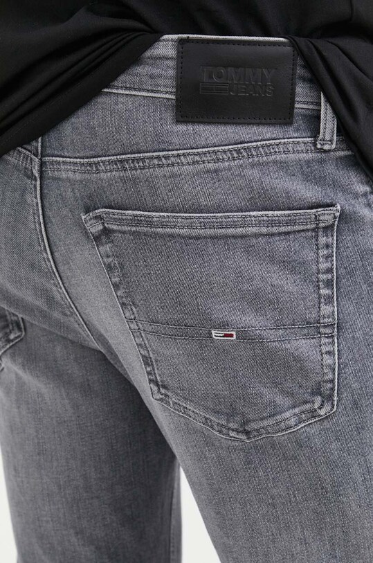 Kavbojke Tommy Jeans Scanton siva DM0DM16050.PPYX