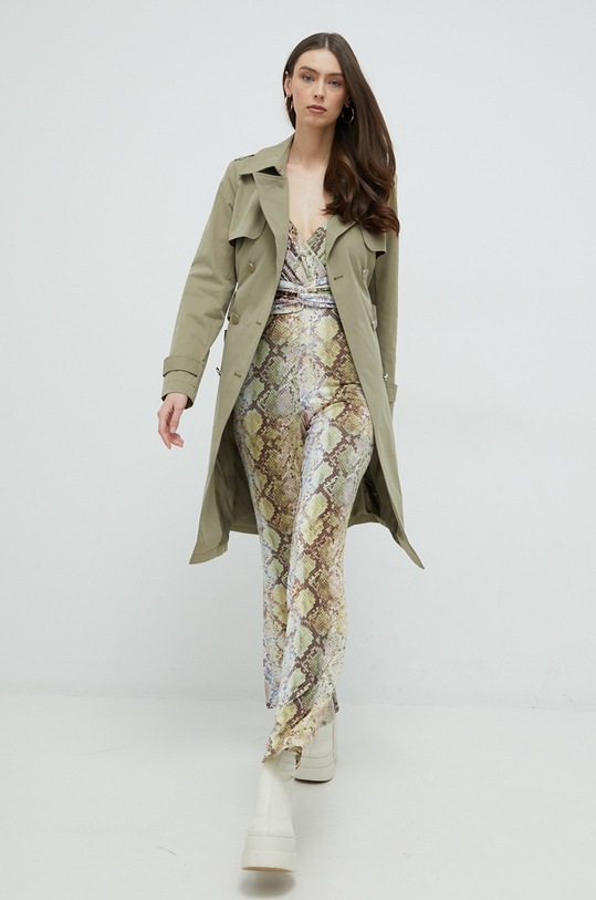 Overal Guess vícebarevná W3RD87.KBEL2