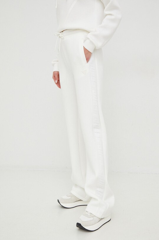 Guess pantaloni de trening uni bej V3RB21.K7UW2