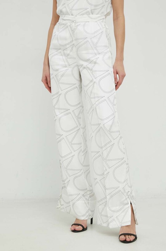 Calvin Klein pantaloni K20K205508.PPYX alb SS23
