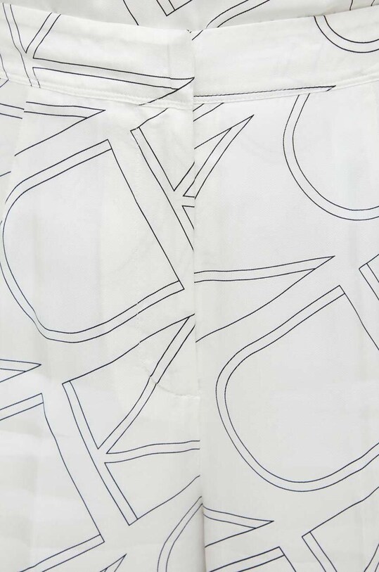 Kalhoty Calvin Klein K20K205508.PPYX bílá