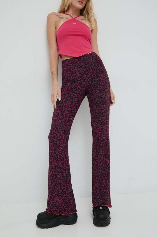 Tommy Jeans pantaloni DW0DW14992.PPYX roz SS23