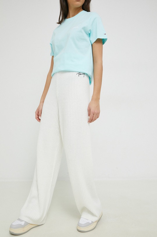 Hlače Tommy Jeans DW0DW14987.PPYX bela SS23