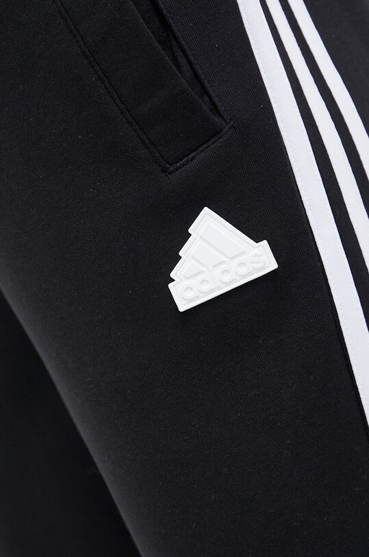 Спортивні штани adidas чорний HT4704
