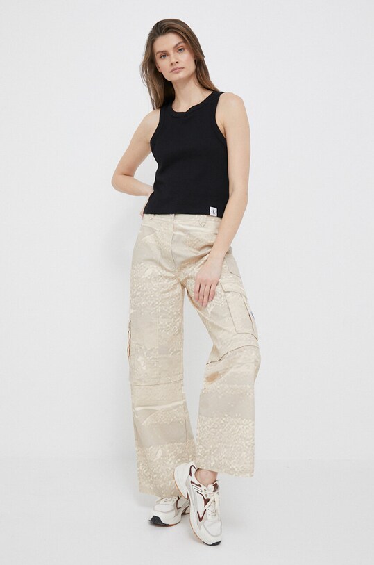 Pamučne hlače Calvin Klein Jeans J20J221071.PPYX bež SS23
