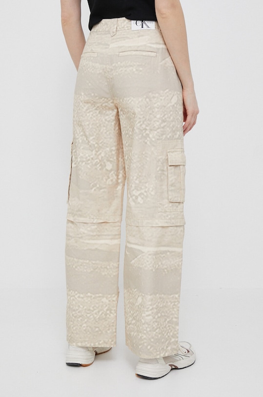 Oblečení Bavlněné kalhoty Calvin Klein Jeans J20J221071.PPYX béžová