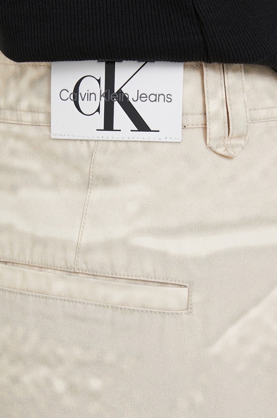 Bavlněné kalhoty Calvin Klein Jeans J20J221071.PPYX béžová