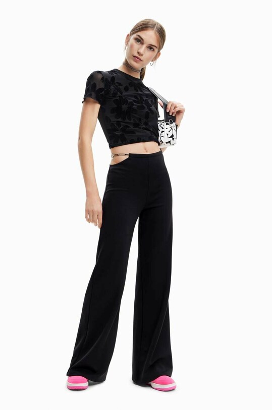 Desigual spodnie z elastanem czarny 23SWPK10