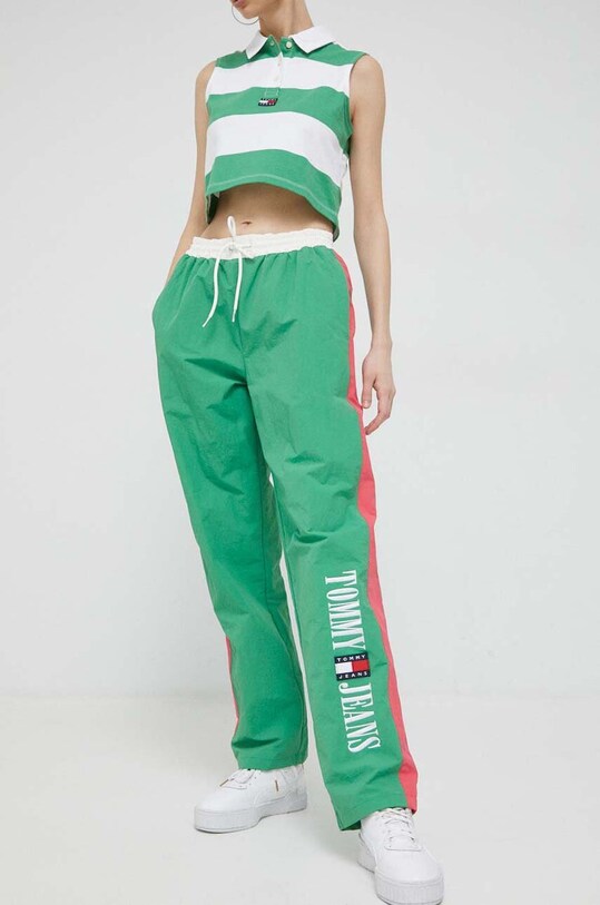 Tommy Jeans spodnie dresowe tkanina zielony DW0DW15378.PPYX
