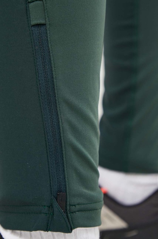 Sportovní legíny Peak Performance Vislight Track G79191 zelená