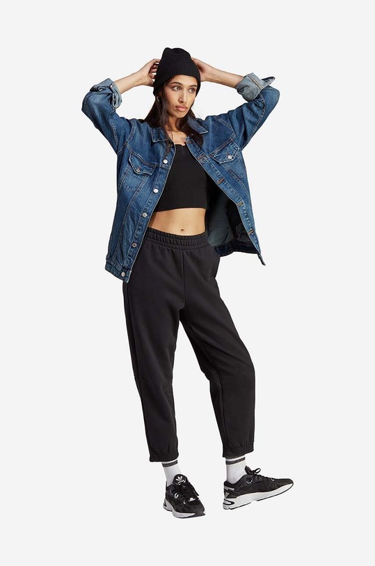 Bavlněné tepláky adidas Originals IB7329 černá SS23