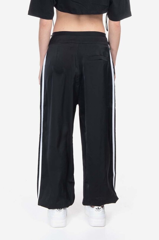 Odzież adidas Originals spodnie Balloon Pant IC2149 czarny