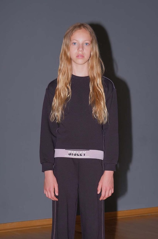 Sisley pantaloni de trening pentru copii 3J68XF00W.G.SEASONAL negru