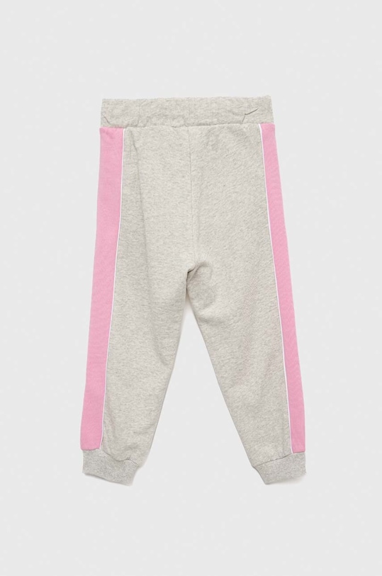 Dětské bavlněné tepláky United Colors of Benetton 3J68CF030.G.SEASONAL šedá SS23