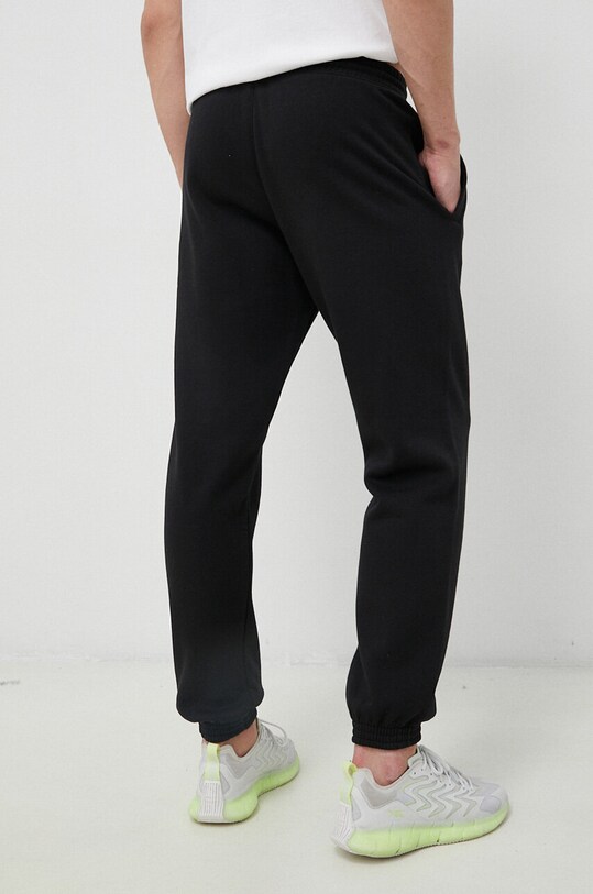 Îmbrăcăminte Reebok Classic pantaloni de trening HY7107 negru