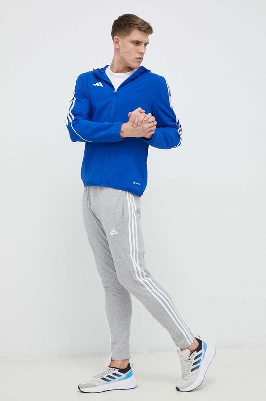 adidas spodnie treningowe Essentials IC0046 szary SS23