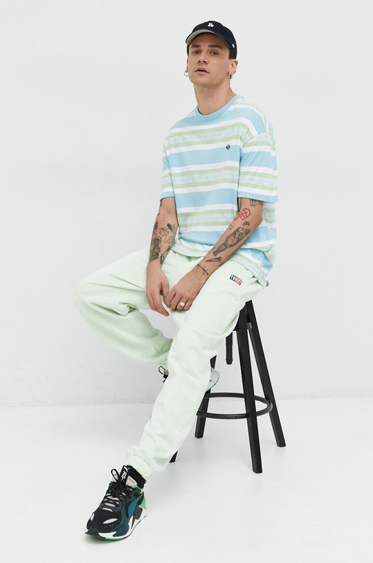 Tommy Jeans pantaloni de trening din bumbac DM0DM16556.PPYX verde SS23