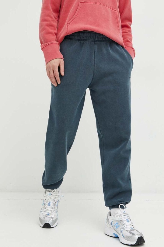 Superdry spodnie dresowe dzianina granatowy M7010985A.98T