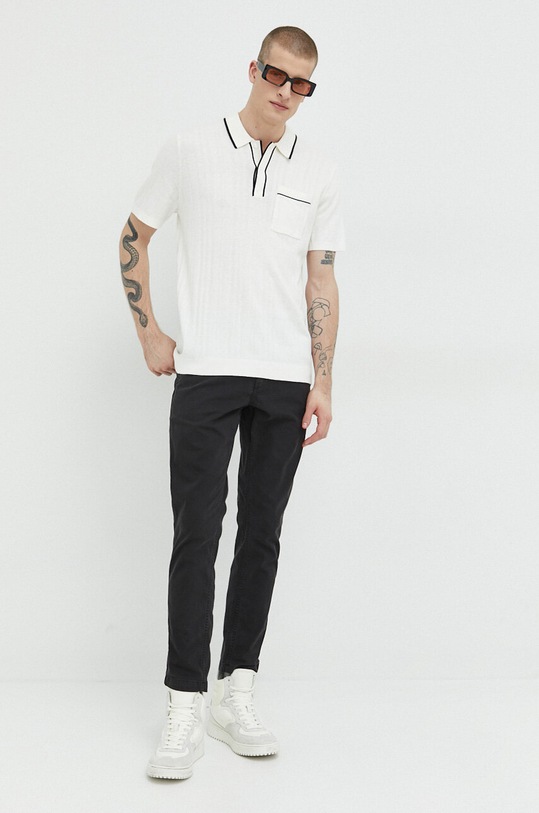 Superdry spodnie M7011022A.12A czarny SS23