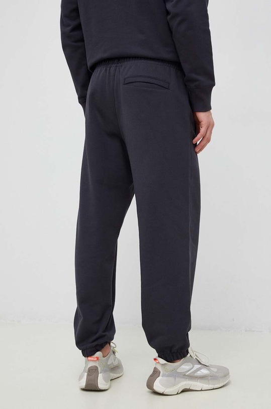 Îmbrăcăminte New Balance pantaloni de trening din bumbac MP23551PHM gri