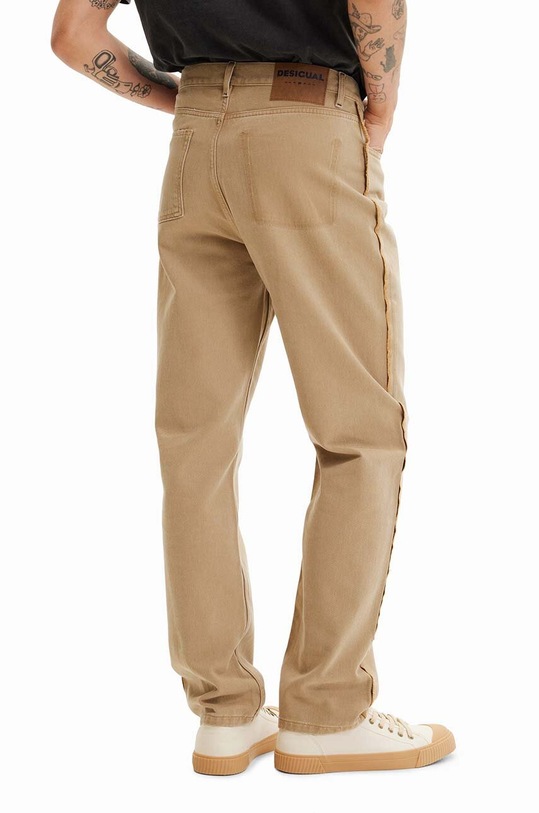 Bavlněné kalhoty Desigual 23SMDD14 hnědá SS23