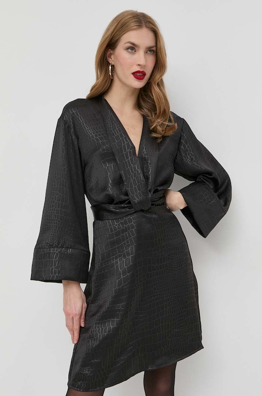 Guess sukienka trzy czwarte czarny W3RK16.WF6O2