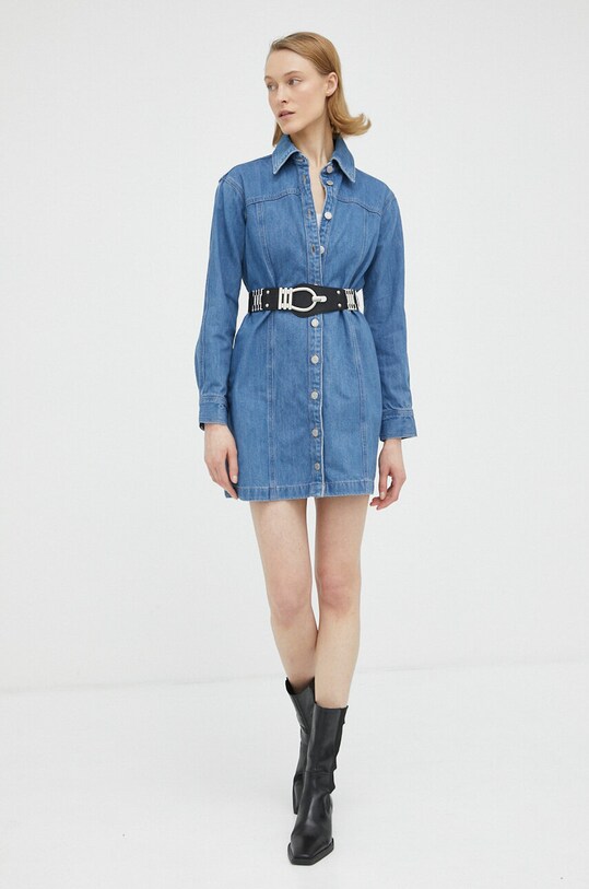 Rifľové šaty Levi's A4585.0001 modrá SS23