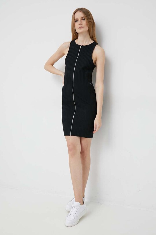 Сукня Calvin Klein Jeans J20J220745.PPYX чорний SS23