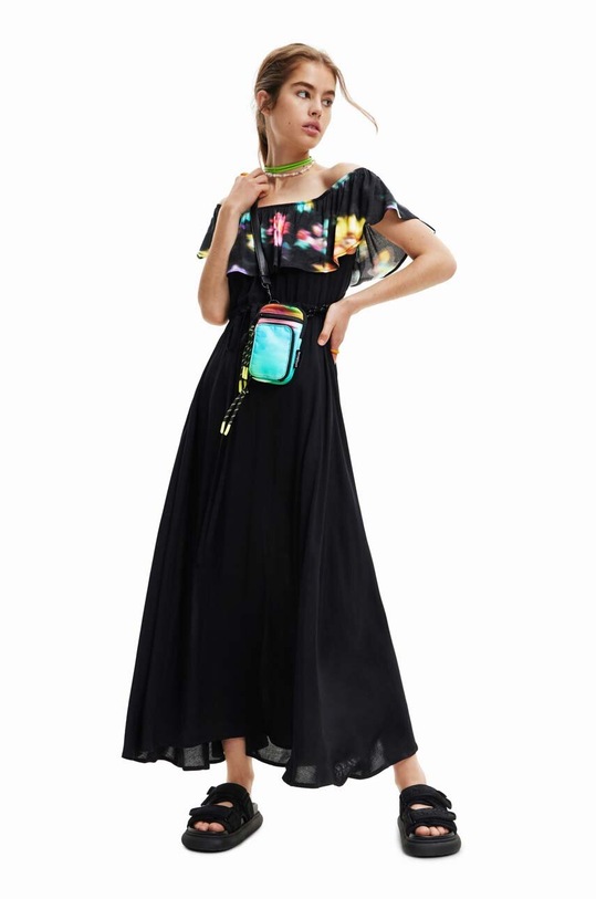 Odzież Desigual sukienka 23SWVW55 czarny