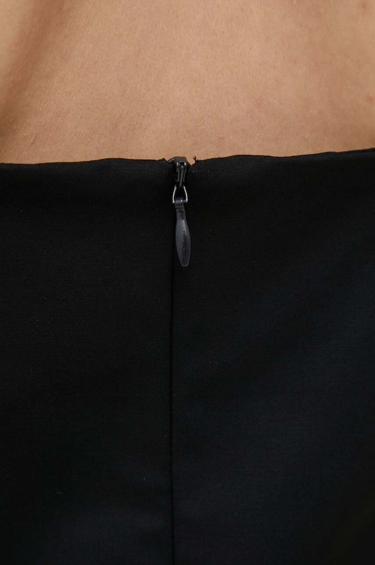 Šaty Sisley 4ZY7LV03Z.100 černá