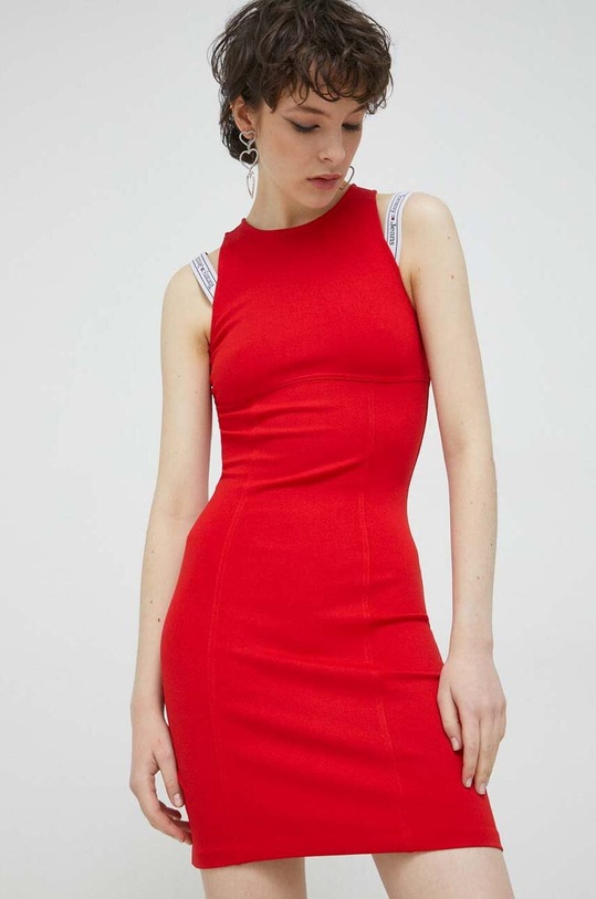 Tommy Jeans rochie DW0DW15350.PPYX rosu SS23