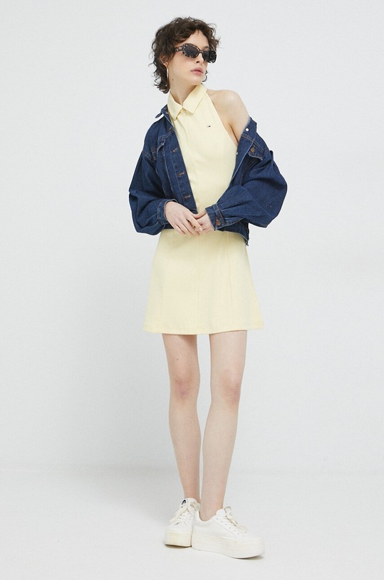 Šaty Tommy Jeans DW0DW15356.PPYX žlutá SS23